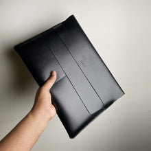 Load image into Gallery viewer, Atlas - Leather Laptop Sleeve  (13.3&quot; &amp; 13.6&quot; Mcbook)
