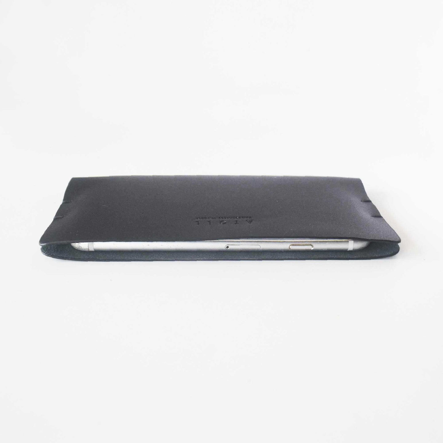 ULKA - Black Leather iPhone Sleeve- iPhone 6/7/8/SE/12 Mini/13Mini